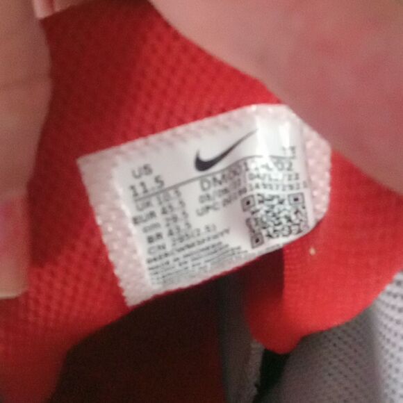 Nike Airmax 11.5   - Picture 5 of 5